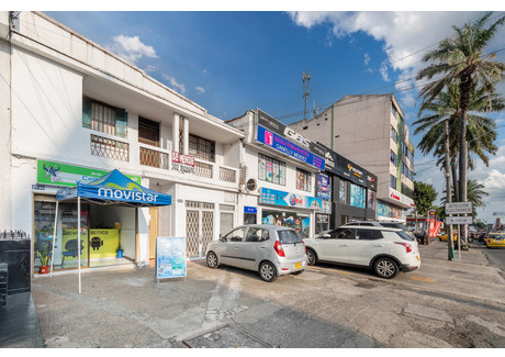 Dom na sprzedaż - Av. Roosevelt #27-21, 3 de Julio, Cali, Valle del Cauca, Colombia Cali, Kolumbia, 242 m², 145 349 USD (569 767 PLN), NET-101030590