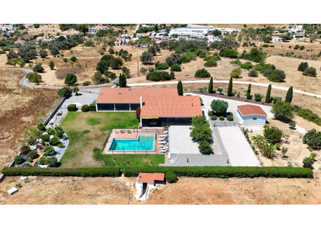 Dom na sprzedaż - Salicos Lagoa (Algarve), Faro, Portugalia, 230 m², 1 535 098 USD (6 278 552 PLN), NET-102299333