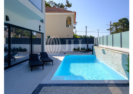 Dom na sprzedaż - Charneca De Caparica E Sobreda, Portugalia, 180 m², 1 038 951 USD (4 228 532 PLN), NET-93397663