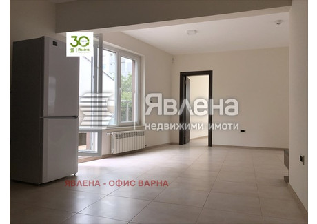 Biuro do wynajęcia - ВИНС-Червен площад/VINS-Cherven ploshtad Варна/varna, Bułgaria, 120 m², 900 USD (3692 PLN), NET-101579472