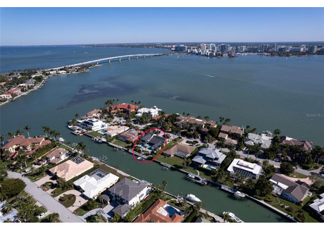 Dom na sprzedaż - 414 MEADOW LARK DRIVE Sarasota, Usa, 464,52 m², 5 600 000 USD (22 960 000 PLN), NET-96333011