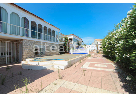 Dom na sprzedaż - Altea, Hiszpania, 467 m², 878 704 USD (3 435 732 PLN), NET-90886358