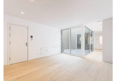 Mieszkanie na sprzedaż - Barcelona, Hiszpania, 105 m², 938 460 USD (3 838 302 PLN), NET-102164270