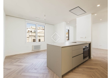 Mieszkanie na sprzedaż - Barcelona, Hiszpania, 117 m², 724 605 USD (3 007 113 PLN), NET-103317994