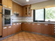 Dom na sprzedaż - Tomino, Hiszpania, 404 m², 353 678 USD (1 443 005 PLN), NET-97375860
