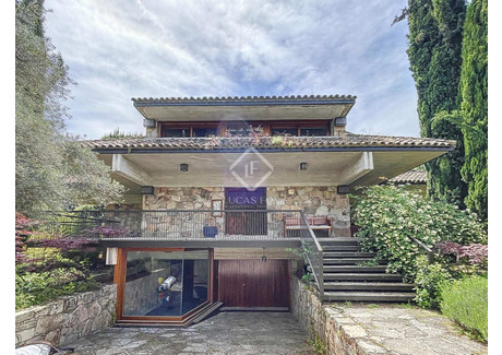 Dom na sprzedaż - Madrid, Hiszpania, 785 m², 6 376 310 USD (25 122 663 PLN), NET-97397032