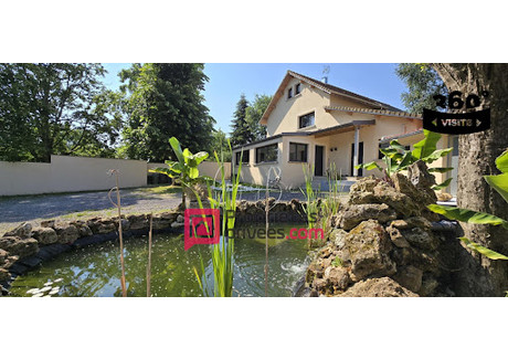 Dom na sprzedaż - Coulommiers, Francja, 270 m², 643 156 USD (2 514 740 PLN), NET-100828468