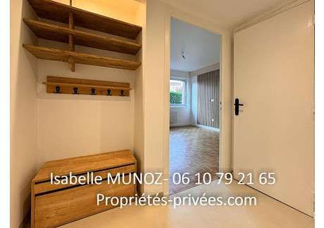 Mieszkanie na sprzedaż - Clermont-Ferrand, Francja, 53,65 m², 183 883 USD (752 081 PLN), NET-102383060