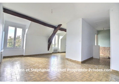 Mieszkanie do wynajęcia - Patay, Francja, 82,5 m², 641 USD (2678 PLN), NET-102383158