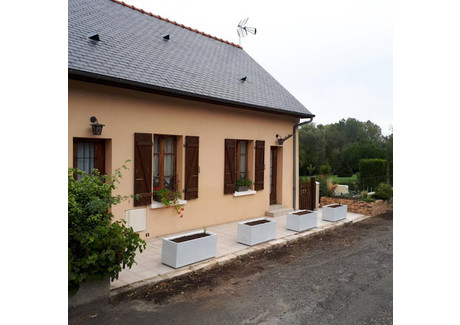 Dom na sprzedaż - Bouère, Francja, 155 m², 196 266 USD (804 690 PLN), NET-102678900