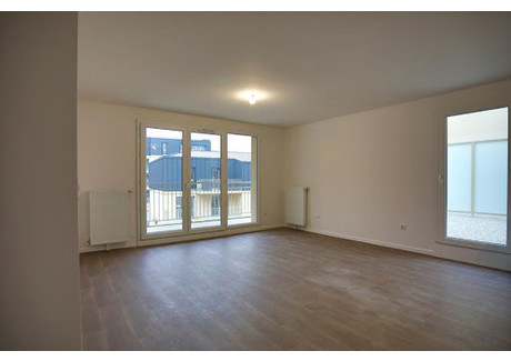 Mieszkanie na sprzedaż - Creil, Francja, 67 m², 271 128 USD (1 125 181 PLN), NET-103175020