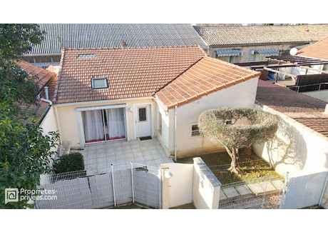 Dom na sprzedaż - Nimes, Francja, 90 m², 215 903 USD (895 997 PLN), NET-103243901