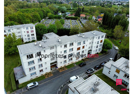 Mieszkanie na sprzedaż - Sainte-Geneviève-Des-Bois, Francja, 66 m², 185 215 USD (739 008 PLN), NET-97087243