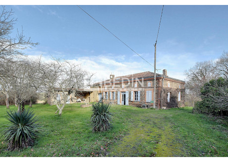 Dom na sprzedaż - Sajas, Francja, 176 m², 357 695 USD (1 462 972 PLN), NET-95507396