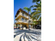 Dom na sprzedaż - 139 W Plaza Del Sol Lower Matecumbe, Usa, 182,46 m², 3 100 000 USD (12 369 000 PLN), NET-83283968