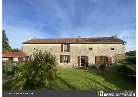 Dom na sprzedaż - Nanteuil En Vallee, Francja, 154 m², 168 197 USD (687 924 PLN), NET-102266822