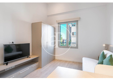 Mieszkanie do wynajęcia - Barcelona, Hiszpania, 35 m², 1538 USD (6013 PLN), NET-98537694