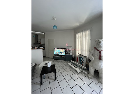 Mieszkanie na sprzedaż - Toulon, Francja, 47 m², 122 281 USD (501 352 PLN), NET-103229993