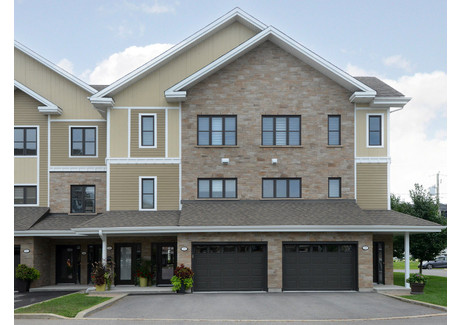 Mieszkanie na sprzedaż - 2555 Boul. du Bord-de-l'Eau, Salaberry-de-Valleyfield, QC J6S6E1, CA Salaberry-De-Valleyfield, Kanada, 158 m², 343 819 USD (1 399 343 PLN), NET-99859802