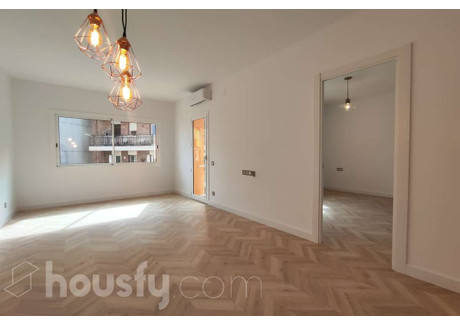 Mieszkanie na sprzedaż - Barcelona Capital, Hiszpania, 70 m², 372 472 USD (1 486 163 PLN), NET-95860229