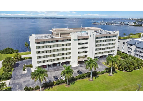 Mieszkanie na sprzedaż - 1500 PARK BEACH CIRCLE Punta Gorda, Usa, 91,79 m², 349 900 USD (1 434 590 PLN), NET-100965353