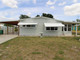 Dom na sprzedaż - 6162 REDWING AVENUE Englewood, Usa, 120,4 m², 239 900 USD (945 206 PLN), NET-96597161