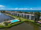 Mieszkanie na sprzedaż - 8897 MIDNIGHT PASS ROAD Sarasota, Usa, 78,69 m², 405 000 USD (1 555 200 PLN), NET-99443714