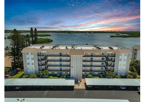 Mieszkanie na sprzedaż - 8897 MIDNIGHT PASS ROAD Sarasota, Usa, 78,69 m², 405 000 USD (1 555 200 PLN), NET-99443714