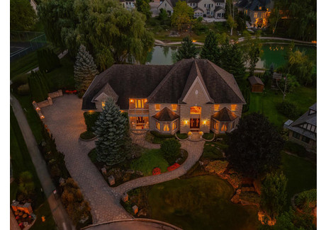 Dom na sprzedaż - 375 River Oak Place Waterloo, Kanada, 851,64 m², 2 424 695 USD (9 868 507 PLN), NET-101068248