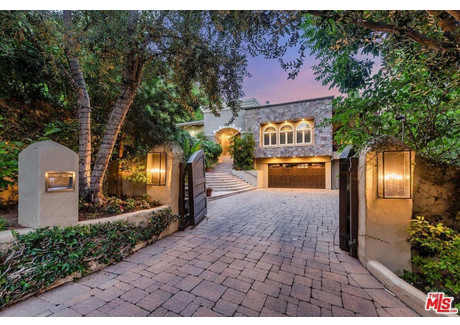 Dom na sprzedaż - 17647 Belinda Street Encino, Usa, 755,67 m², 4 200 000 USD (17 430 000 PLN), NET-101011821