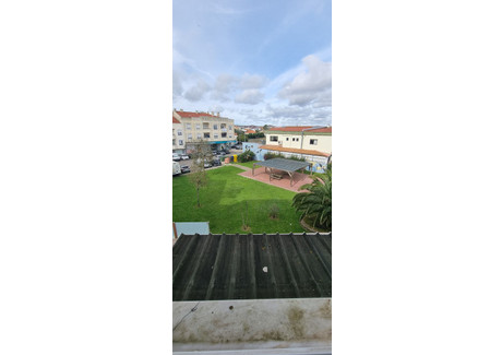 Mieszkanie na sprzedaż - Sintra (Santa Maria E São Miguel, São Martinho E S, Portugalia, 60 m², 255 230 USD (1 043 891 PLN), NET-102063966