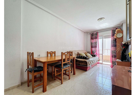 Mieszkanie na sprzedaż - Torrevieja, Hiszpania, 63 m², 83 242 USD (340 460 PLN), NET-100842956