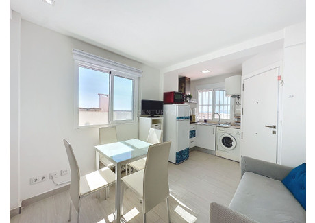 Mieszkanie na sprzedaż - Torrevieja, Hiszpania, 36,8 m², 121 314 USD (465 846 PLN), NET-96655032