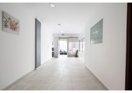Komercyjne na sprzedaż - Seixal, Portugalia, 93 m², 115 757 USD (456 083 PLN), NET-96128165