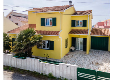 Dom na sprzedaż - Almada, Portugalia, 183 m², 397 493 USD (1 566 122 PLN), NET-96120921