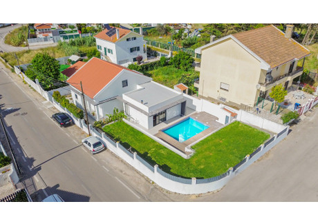 Dom na sprzedaż - Charneca De Caparica E Sobreda, Portugalia, 182 m², 581 242 USD (2 412 153 PLN), NET-97175957