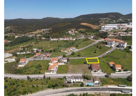 Działka na sprzedaż - Serpins, Portugalia, 702 m², 33 534 USD (137 490 PLN), NET-97448978