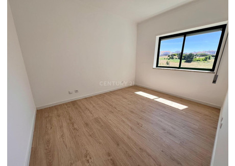 Mieszkanie na sprzedaż - Caldas Da Rainha - Santo Onofre E Serra Do Bouro, Portugalia, 116 m², 194 390 USD (796 998 PLN), NET-97670298