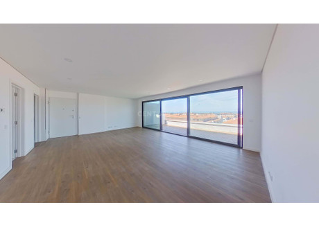 Mieszkanie na sprzedaż - Espinho, Portugalia, 145 m², 653 420 USD (2 515 668 PLN), NET-96127442