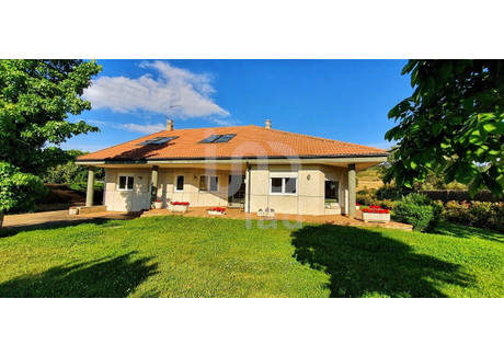 Dom na sprzedaż - Villaverde De Abajo, Hiszpania, 382 m², 411 892 USD (1 651 688 PLN), NET-94685939