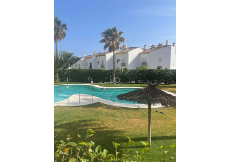 Mieszkanie na sprzedaż - Estepona, Hiszpania, 111 m², 348 416 USD (1 341 401 PLN), NET-99652828