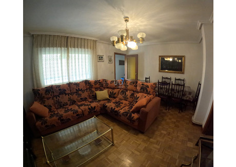 Mieszkanie na sprzedaż - Valencia De Don Juan, Hiszpania, 108 m², 65 903 USD (258 339 PLN), NET-99675718