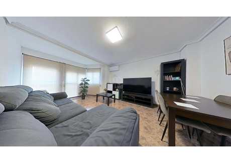 Mieszkanie na sprzedaż - Elx, Hiszpania, 110 m², 117 107 USD (461 402 PLN), NET-93614503