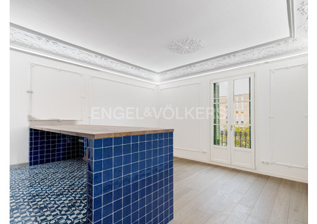 Mieszkanie na sprzedaż - Barcelona, Hiszpania, 94 m², 784 024 USD (3 206 657 PLN), NET-101379381