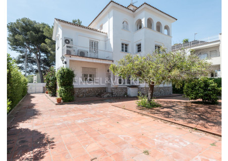 Dom na sprzedaż - Sitges, Hiszpania, 324 m², 2 930 112 USD (11 984 156 PLN), NET-97926158