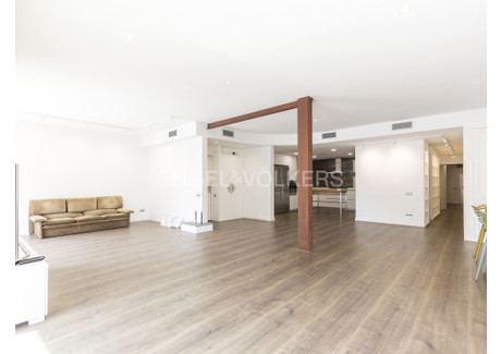 Mieszkanie na sprzedaż - Barcelona, Hiszpania, 215 m², 1 020 817 USD (3 919 937 PLN), NET-98059005