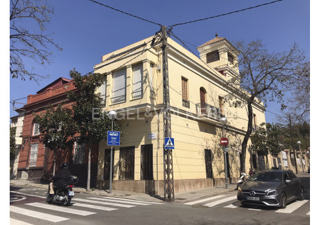 Dom na sprzedaż - Barcelona, Hiszpania, 319 m², 1 981 798 USD (7 610 106 PLN), NET-99135417