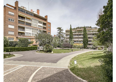 Mieszkanie na sprzedaż - Barcelona, Hiszpania, 285 m², 2 214 300 USD (8 657 913 PLN), NET-99210880