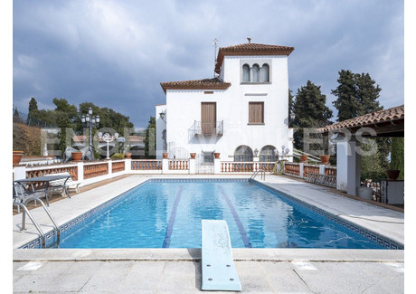 Dom na sprzedaż - Òrrius, Hiszpania, 1316 m², 2 058 355 USD (8 109 921 PLN), NET-91541876