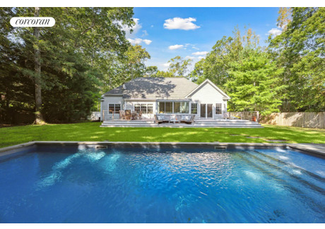 Komercyjne do wynajęcia - 253 Norfolk Drive East Hampton, Usa, 250,84 m², 38 000 USD (154 660 PLN), NET-92266300